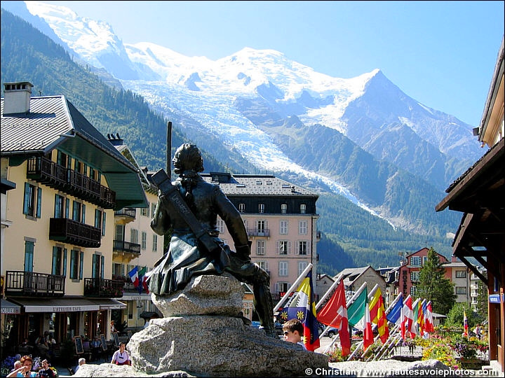 Statue de Michel-Gabriel Paccard à Chamonix Mont-Blanc